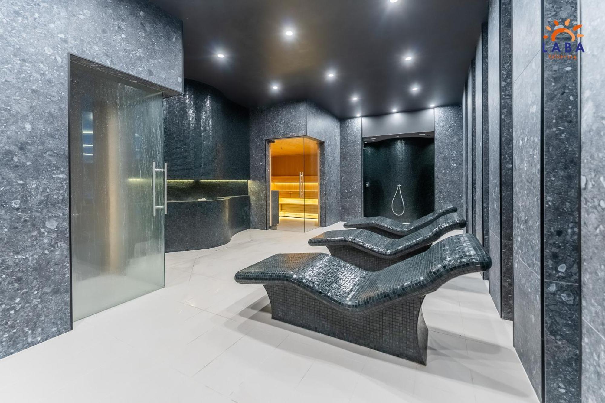 Laba Kolobrzeg Apartamenty Polanki Aqua Parking, Basen W Cenie Dış mekan fotoğraf